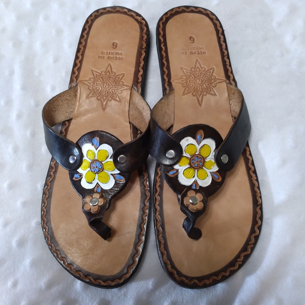 Handcrafted Brown Leather Women's Floral Thong Sandals - Yellow Accent